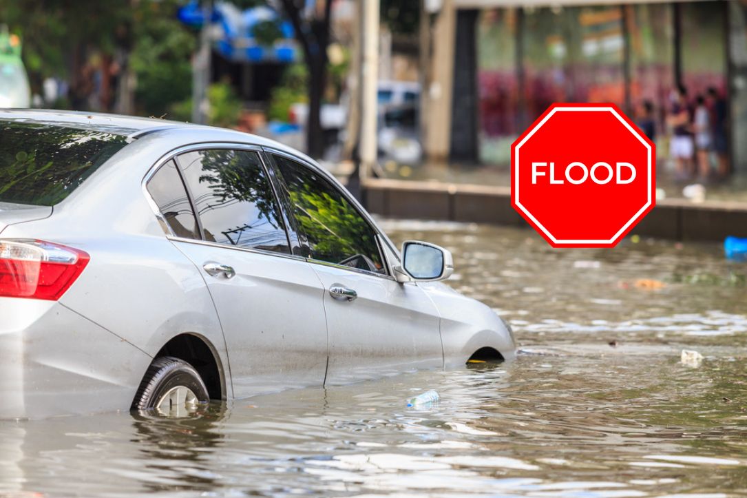 impact of climate change. After heavy rain waterlogging like flood on delhi